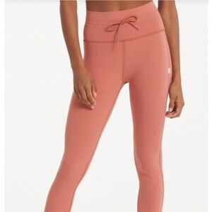 VUORI DAILY LEGGING Size S in blush/cinnamon